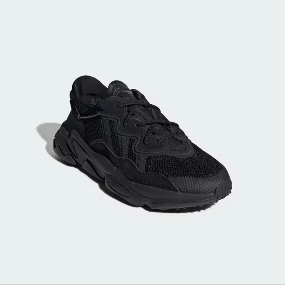 Adidas Oswego Black Athletic Sneaker